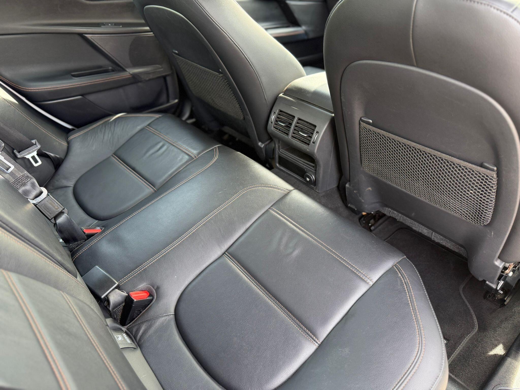 Jaguar XE - Image 29
