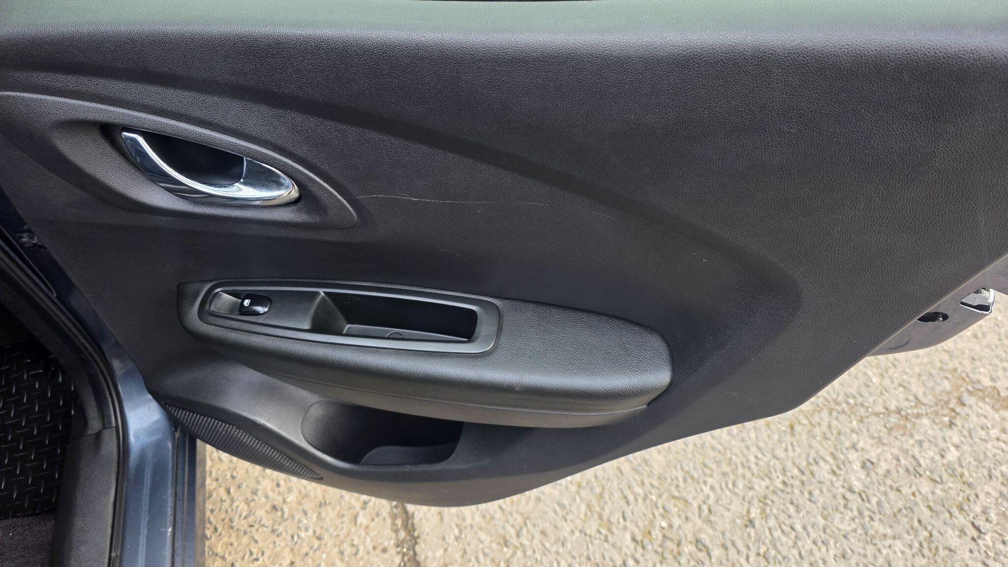 Renault Kadjar - Image 24