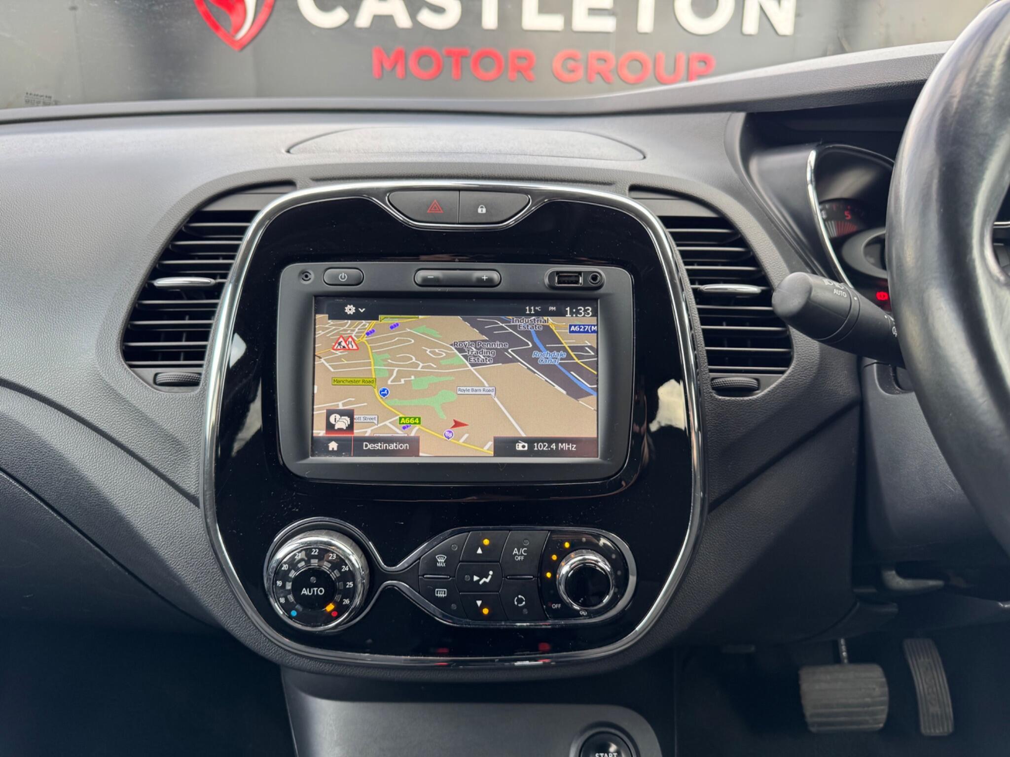 Renault Captur - Image 44