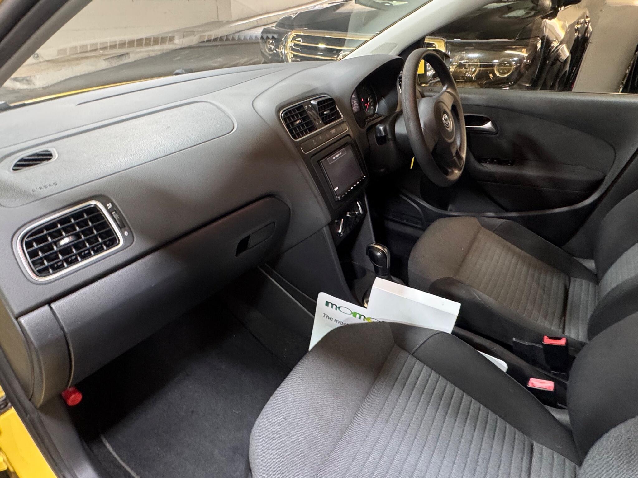 Volkswagen Polo - Image 10