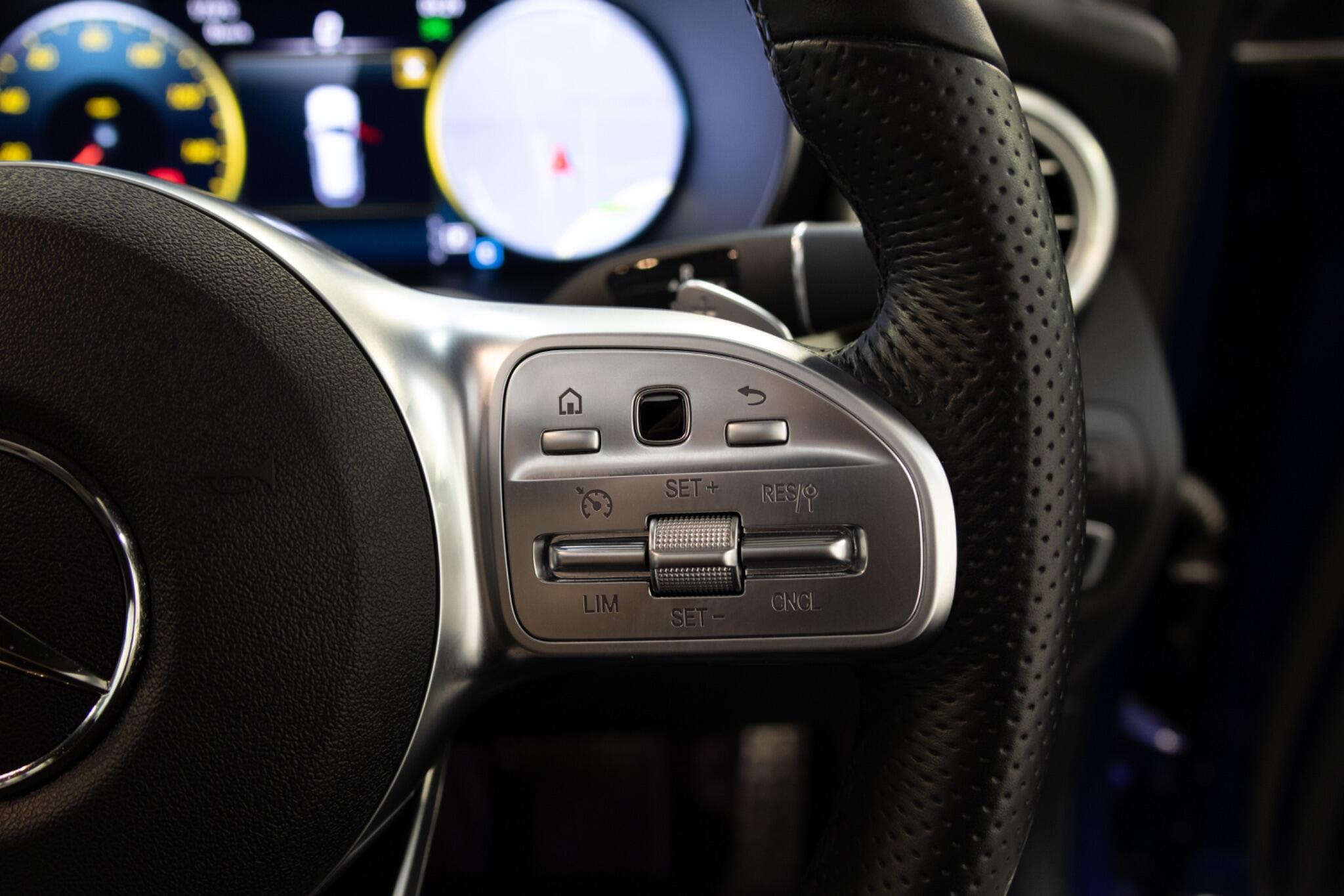 Mercedes GLC - Image 25