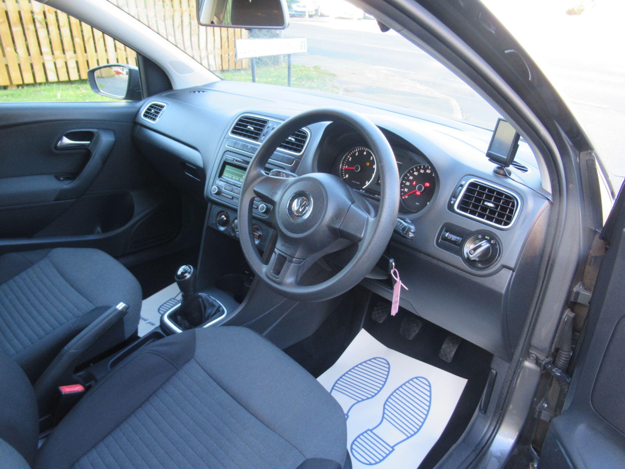 Volkswagen Polo - Image 19