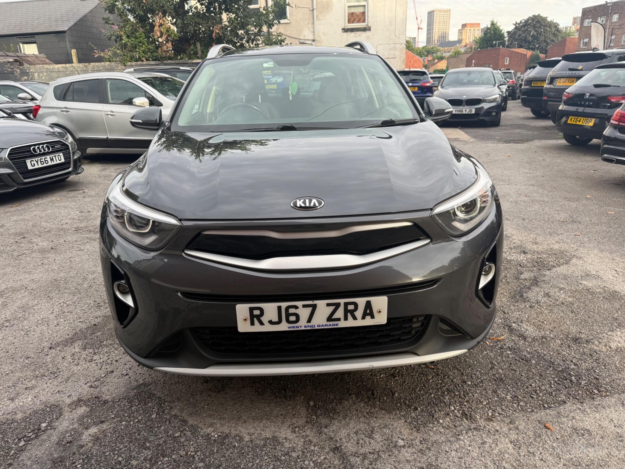 Kia Stonic - Image 2