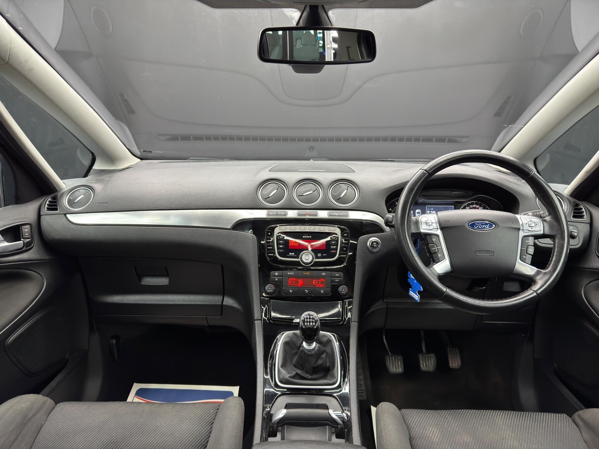 Ford S-MAX - Image 10