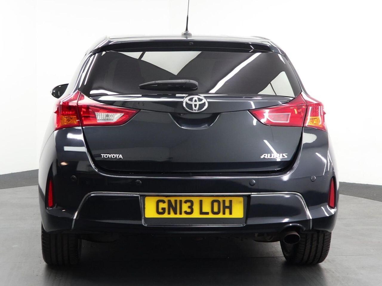 Toyota Auris - Image 10