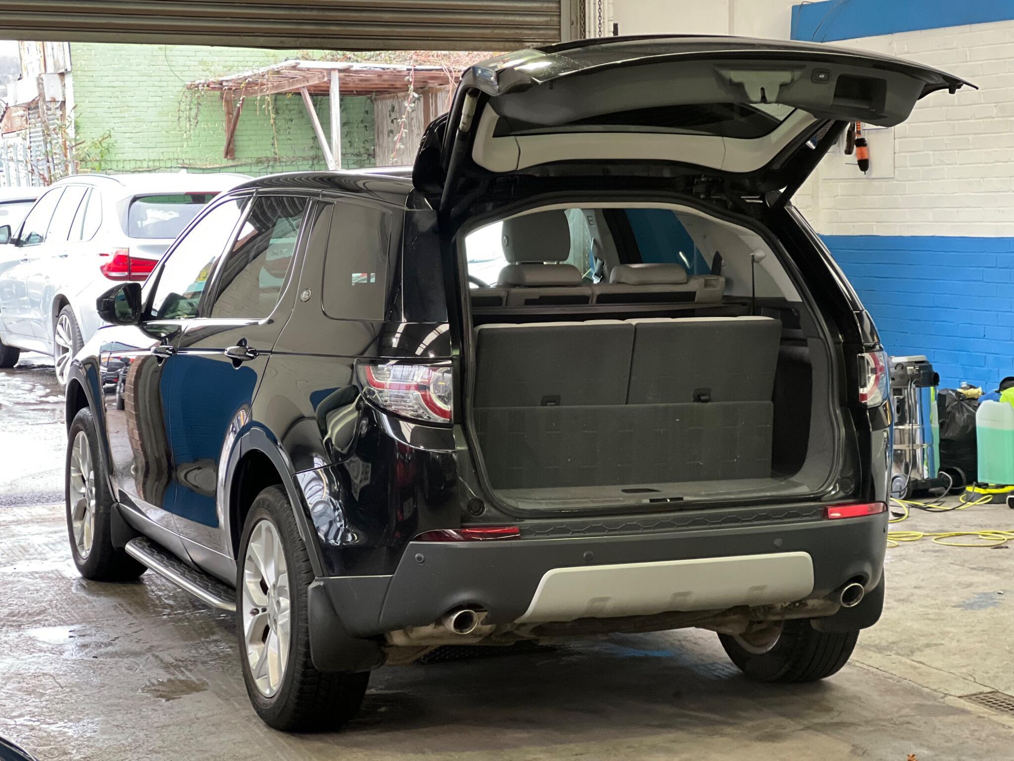 Land Rover DISCOVERY SPORT - Image 11