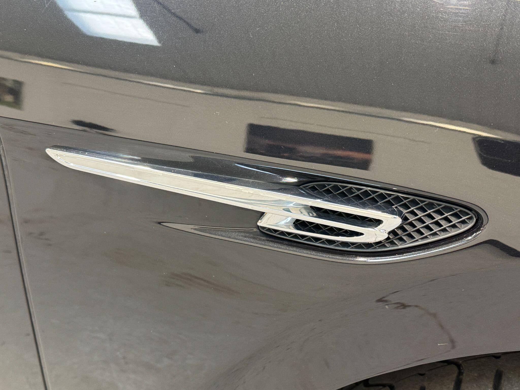 Bentley Flying Spur - Image 57