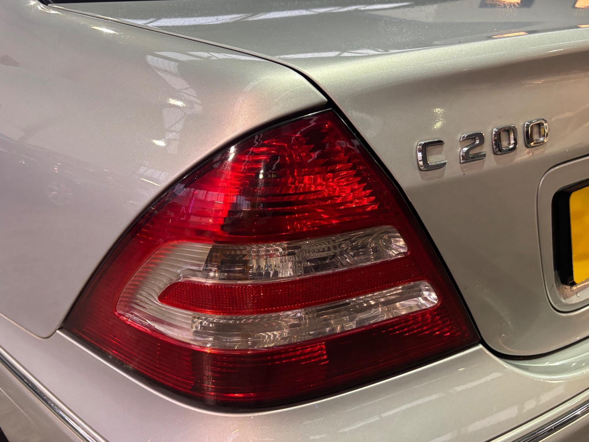 Mercedes C Class - Image 13