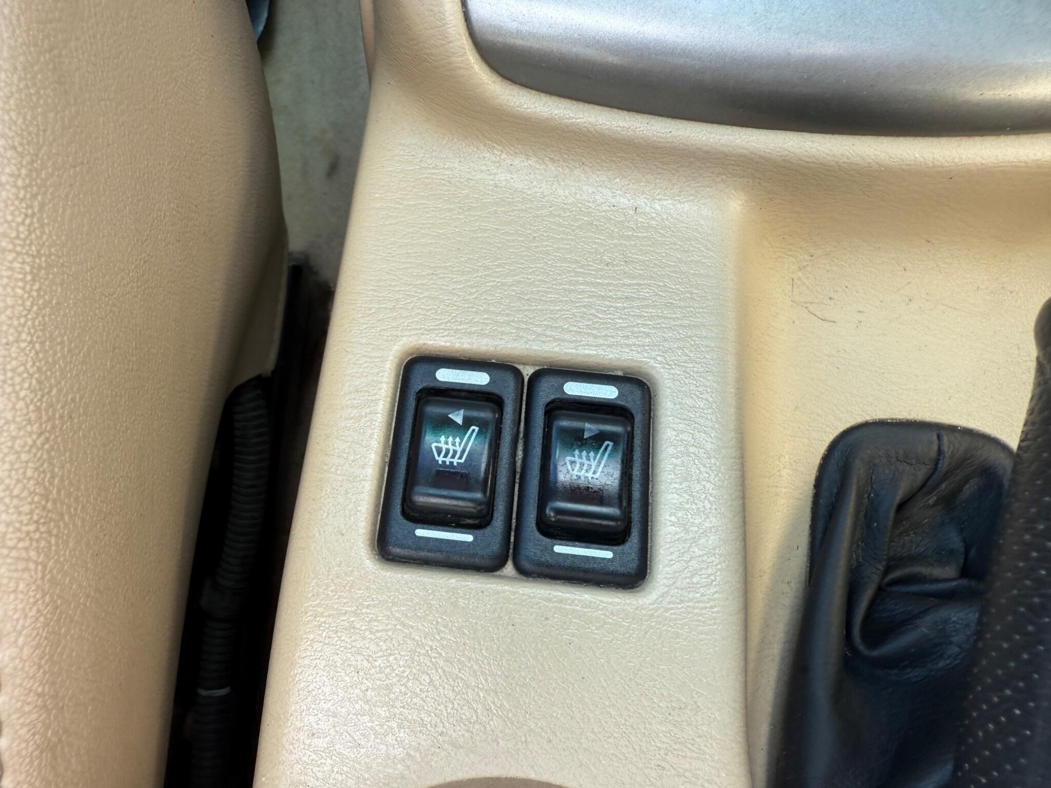 Subaru Forester - Image 16