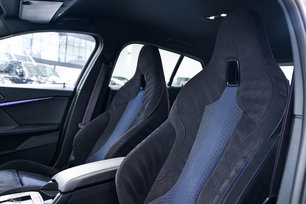 BMW 1 Series - Image 17