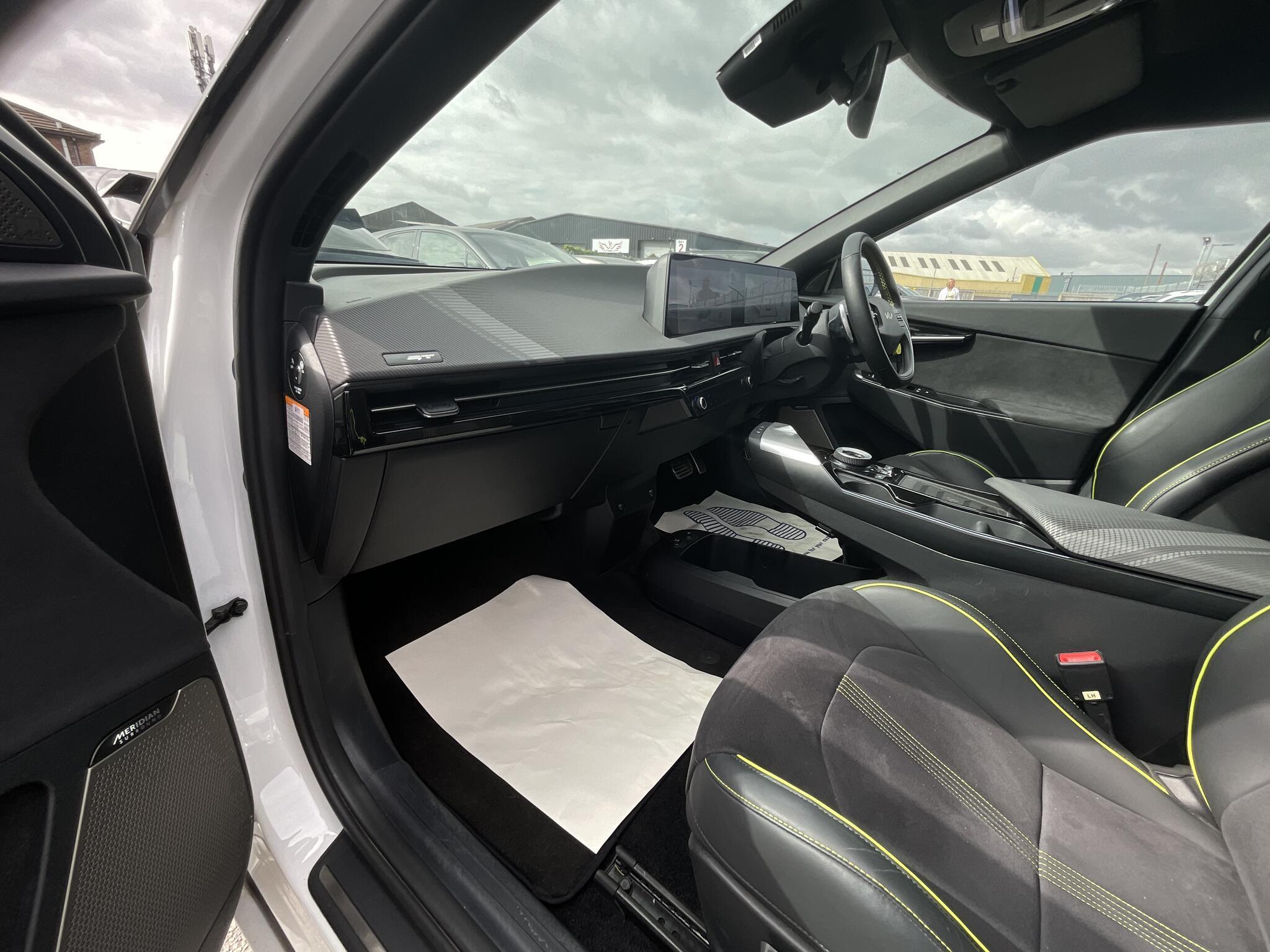 Kia EV6 - Image 17