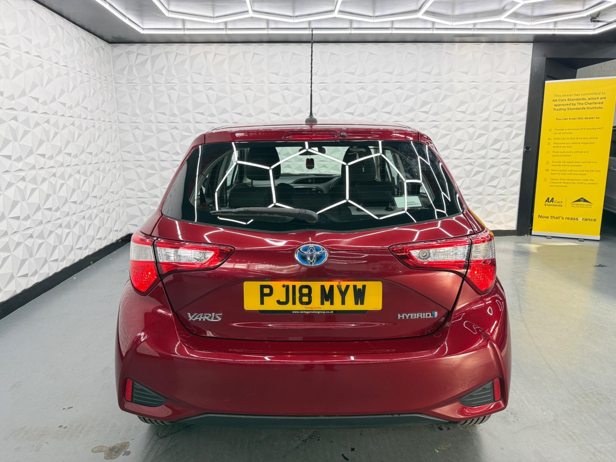 Toyota Yaris - Image 11