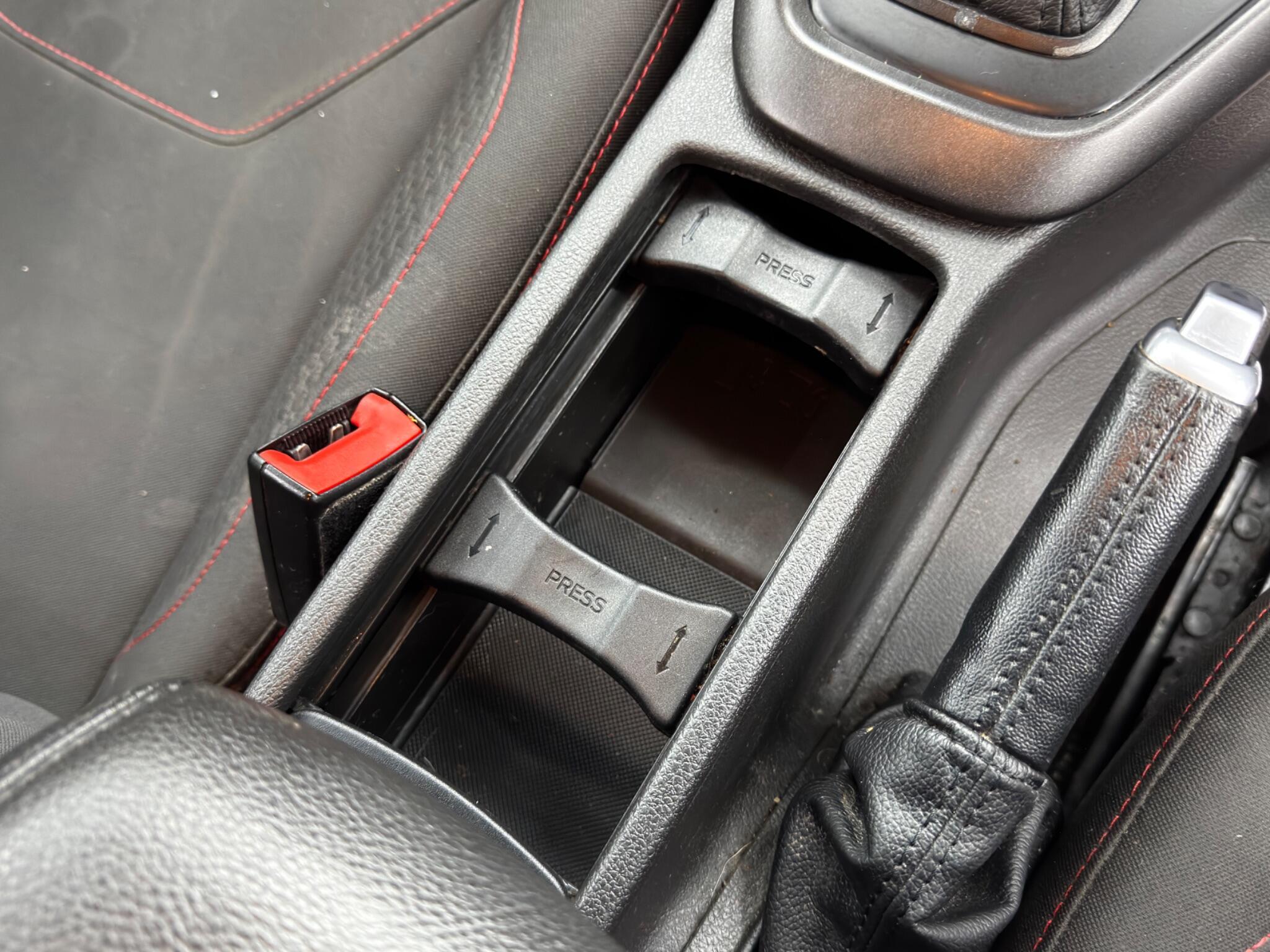 Ford Focus - Image 23