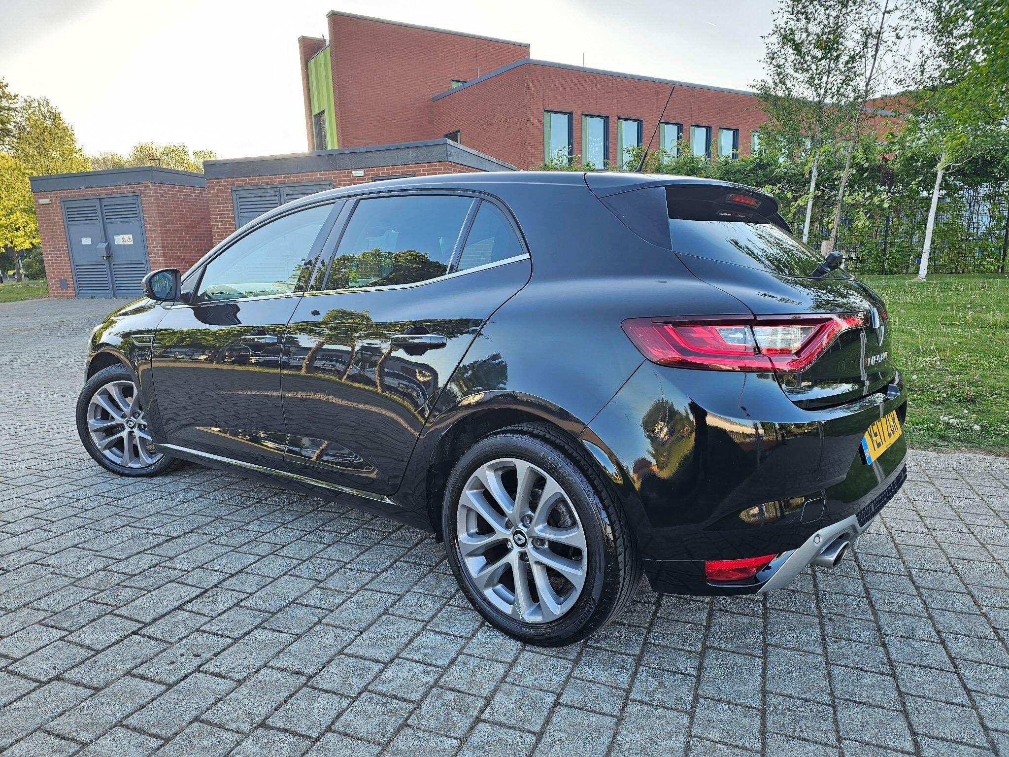 Renault Megane - Image 23