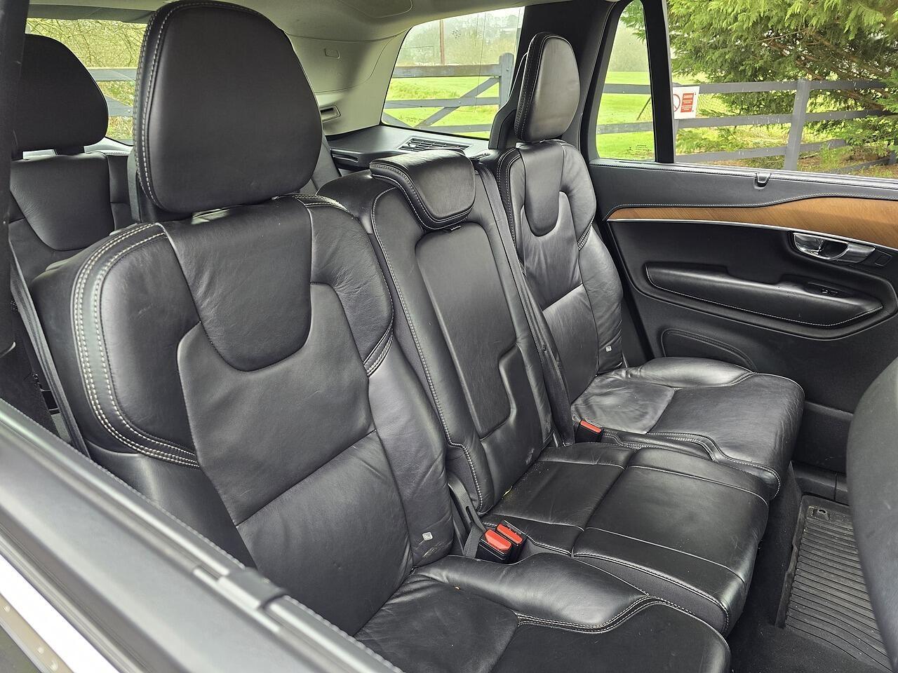 Volvo XC90 - Image 14