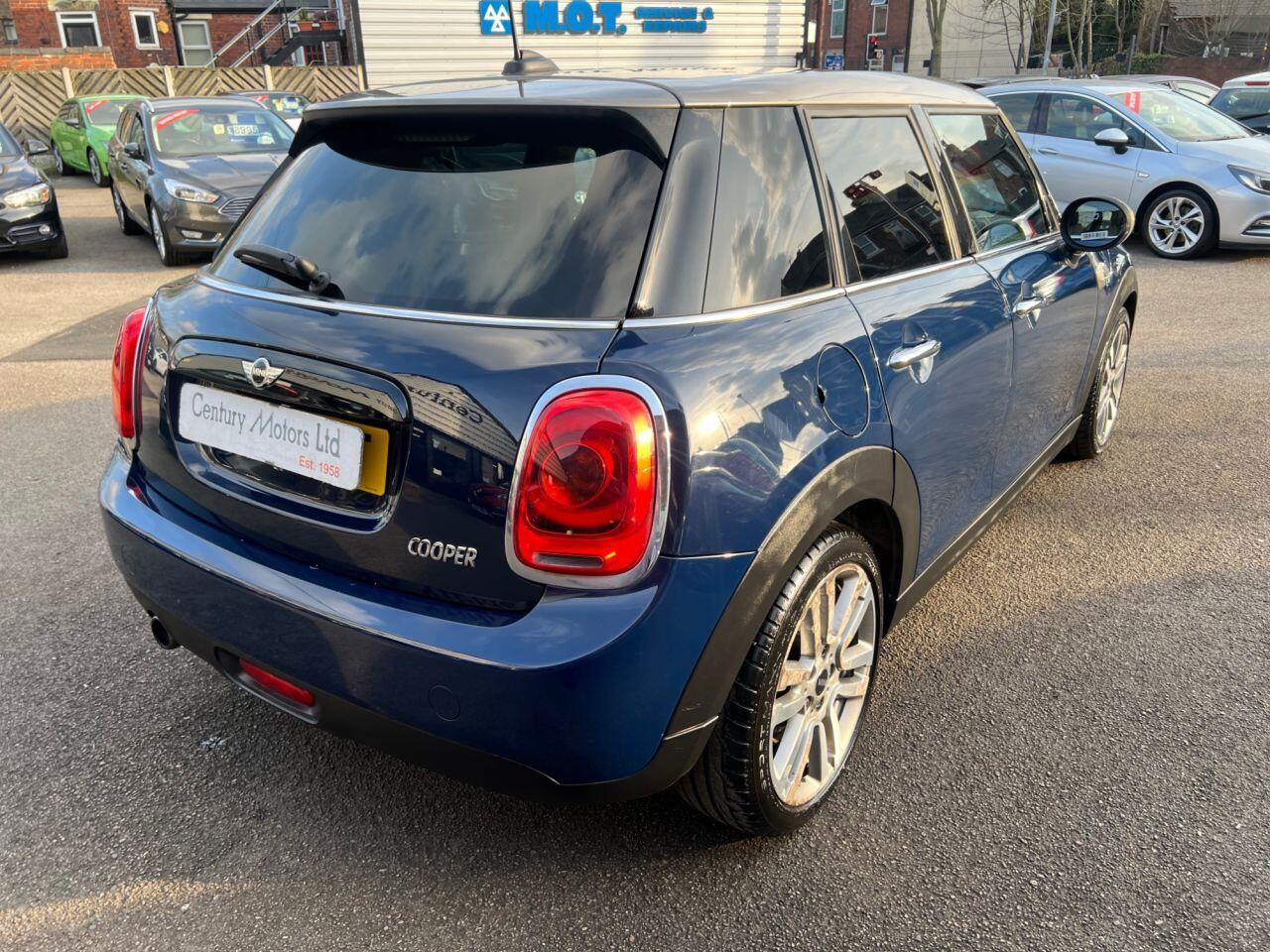 MINI Hatch - Image 8