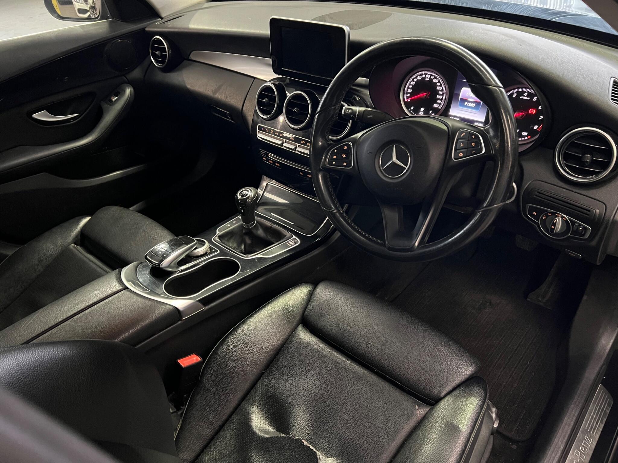 Mercedes C Class - Image 18
