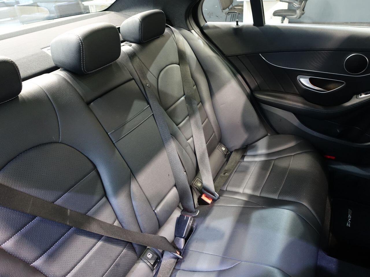 Mercedes C Class - Image 16