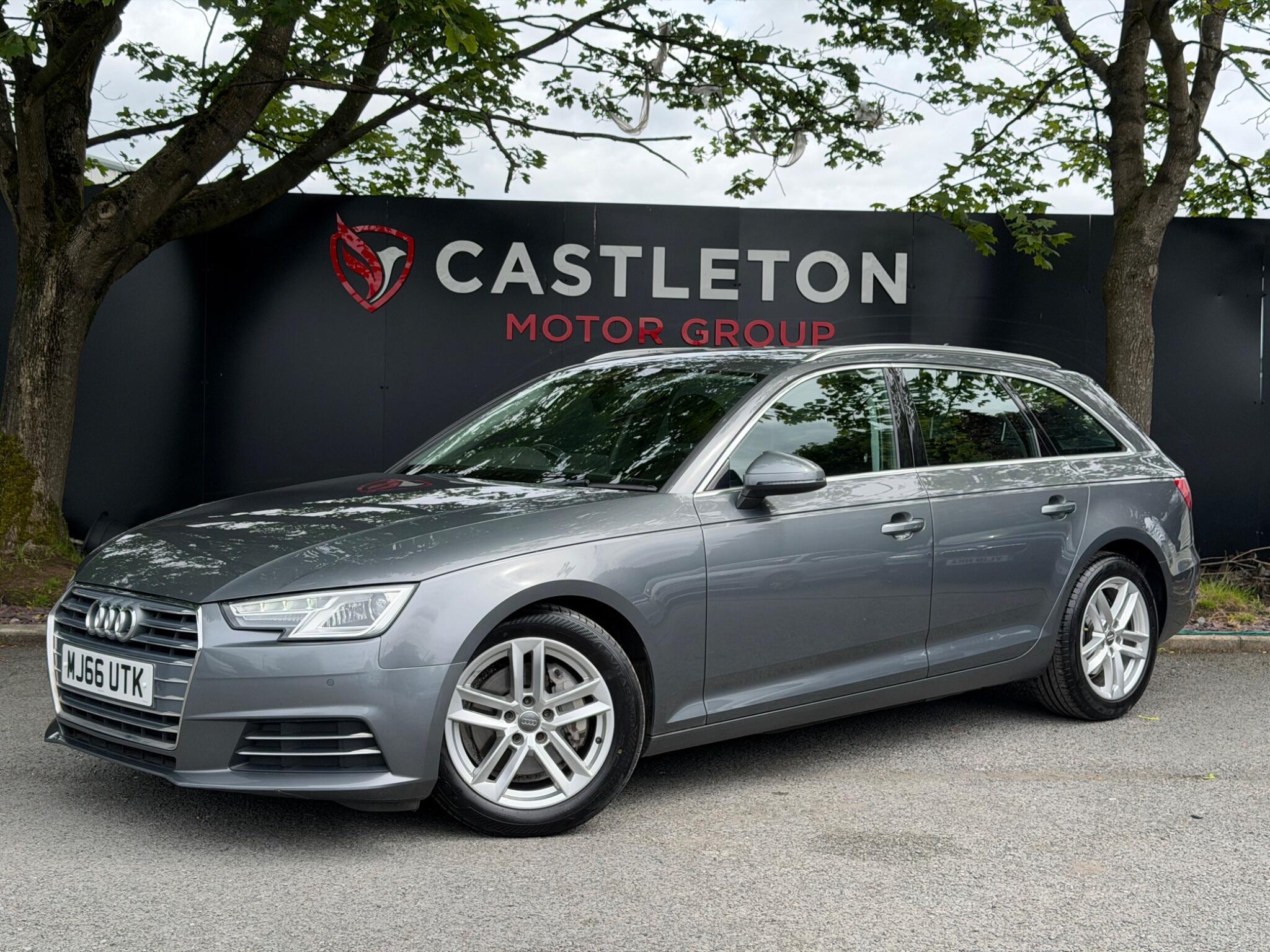 Audi A4 Avant - Image 2