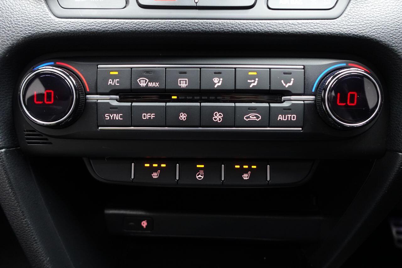 Kia ProCeed - Image 42