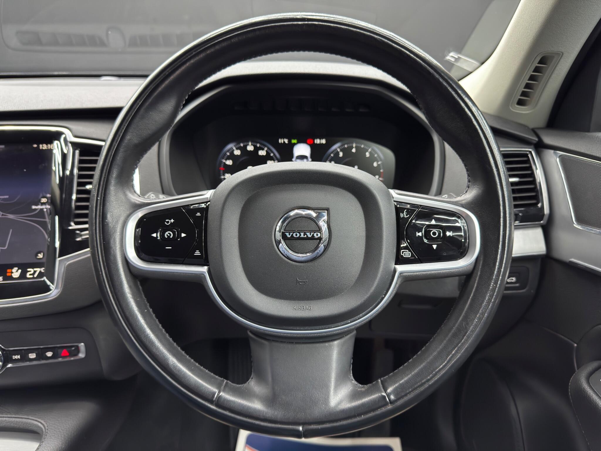 Volvo XC90 - Image 20