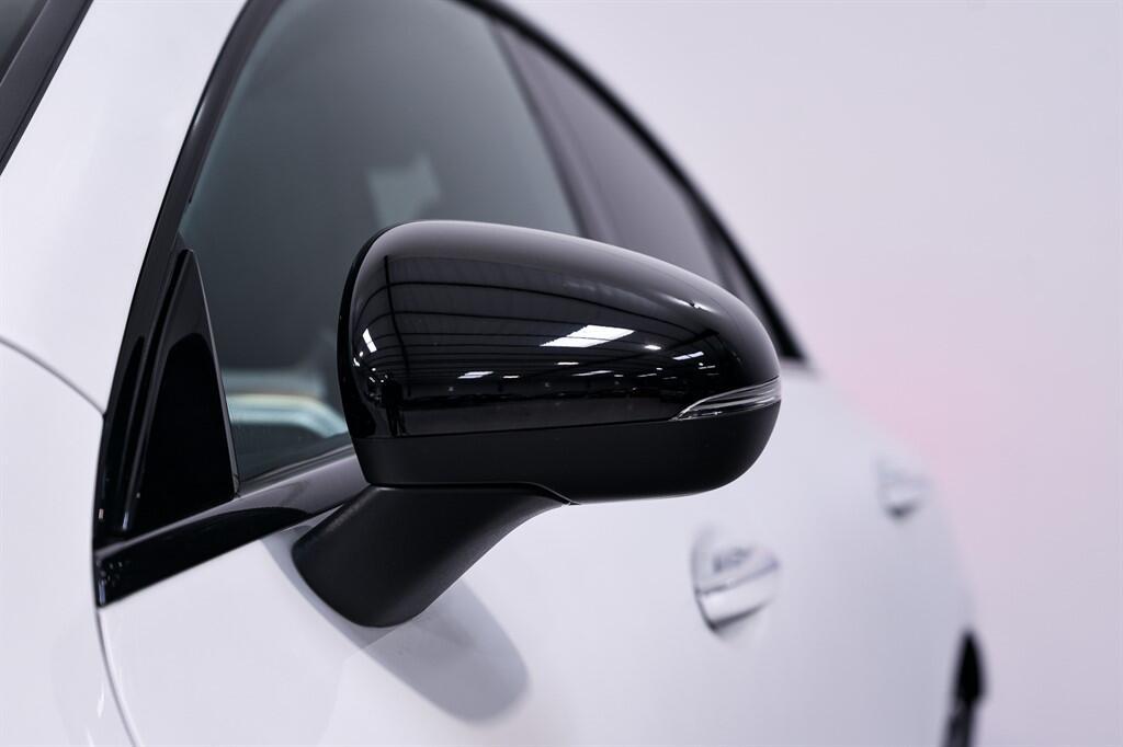 Mercedes CLA - Image 14