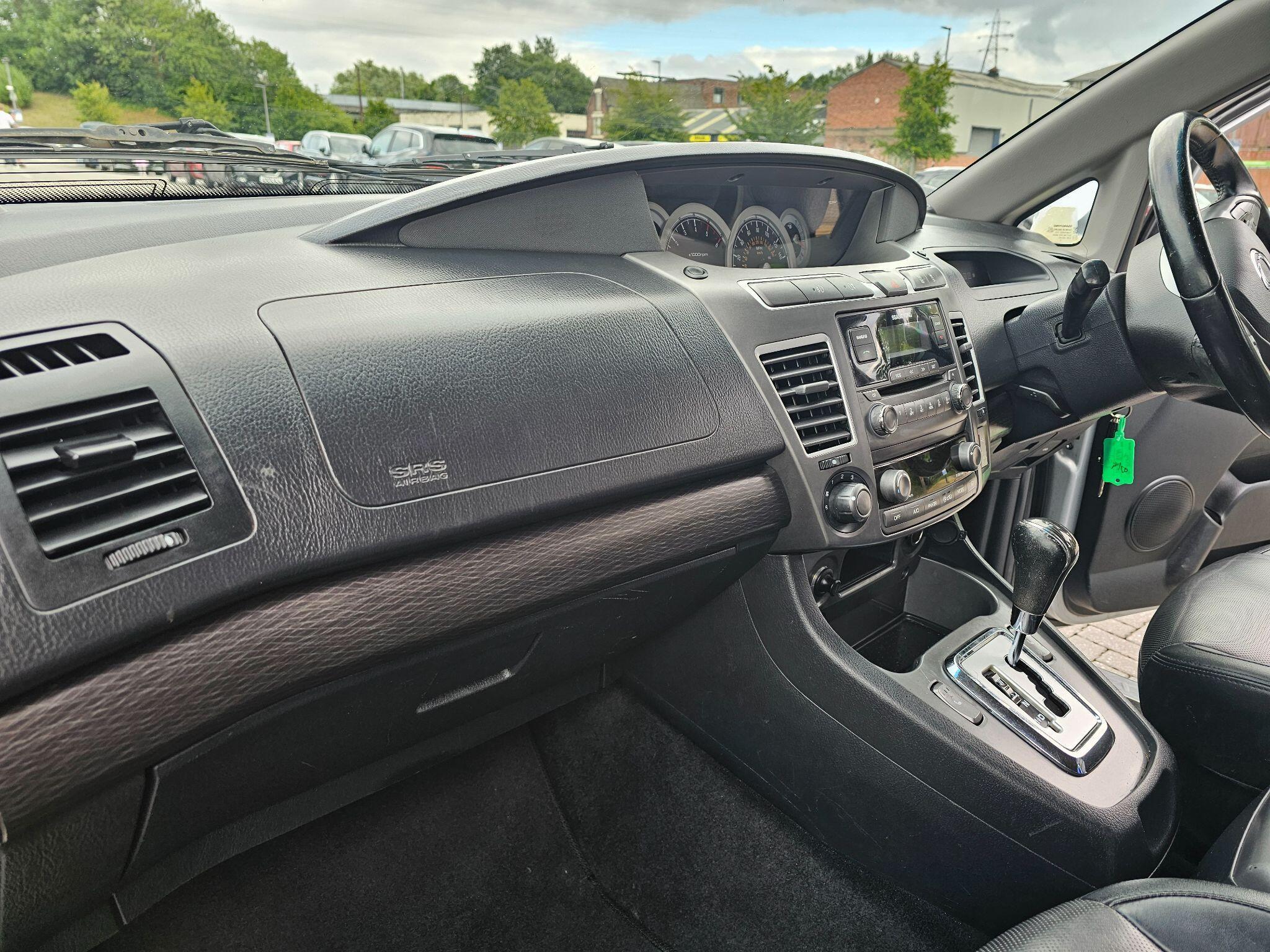 Ssangyong Turismo - Image 19