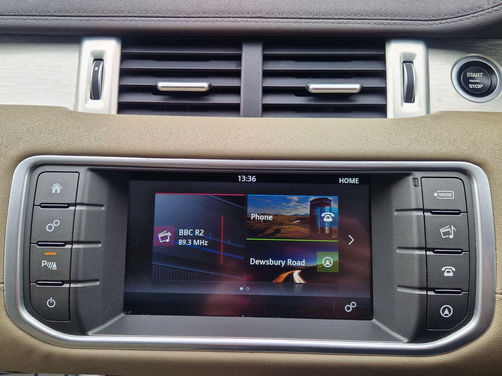 Land Rover Range Rover Evoque - Image 40