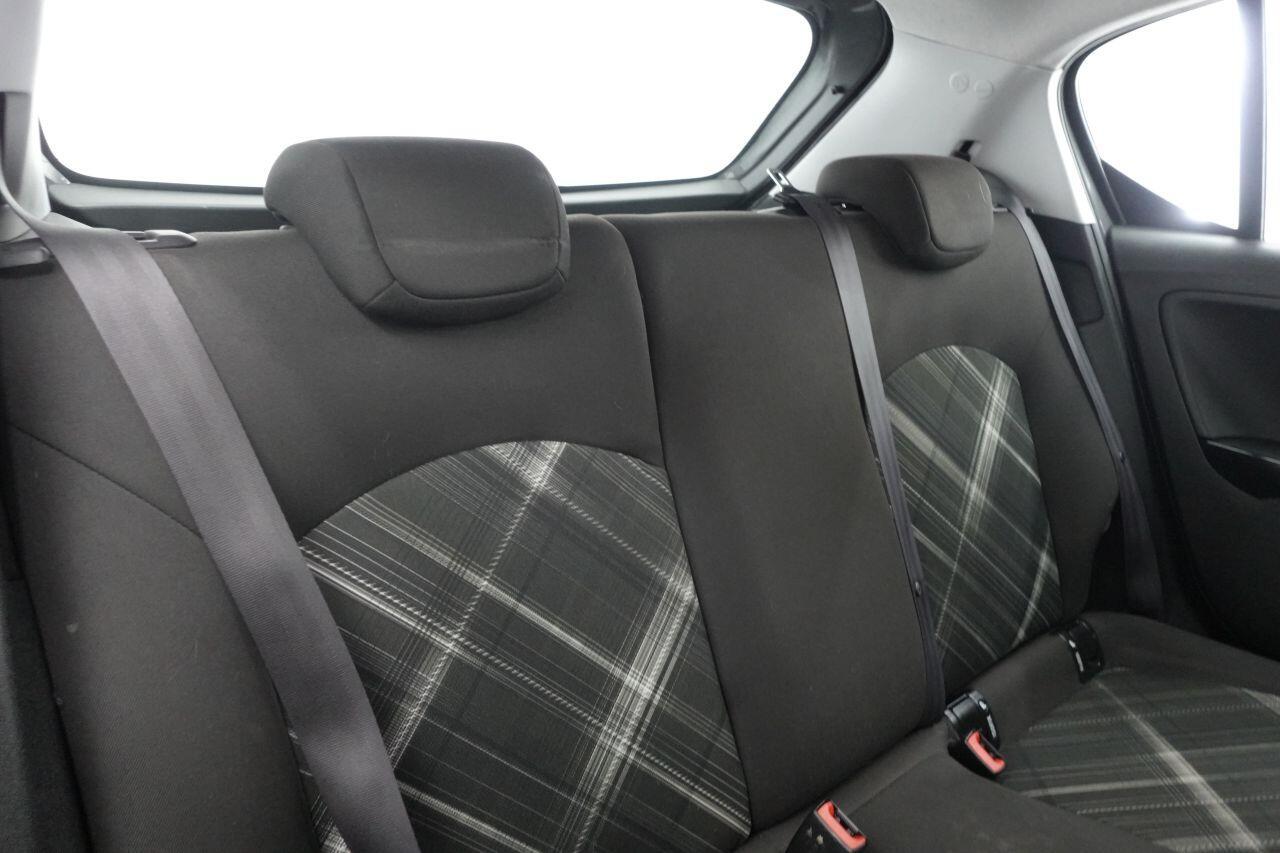 Vauxhall Corsa - Image 17