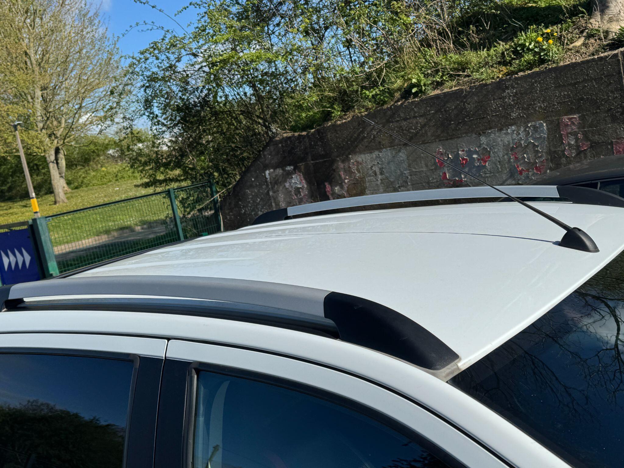 Ford Ranger - Image 37