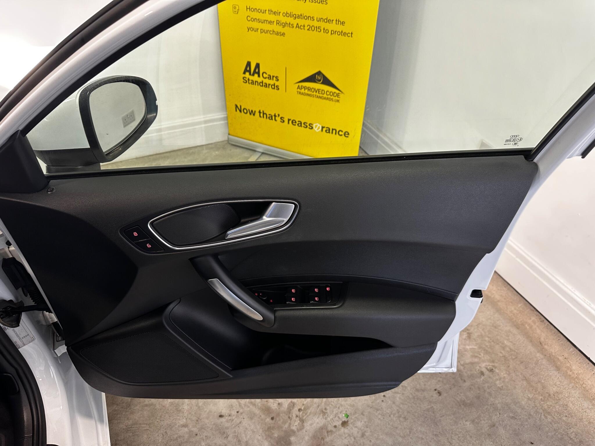 Audi A1 - Image 10
