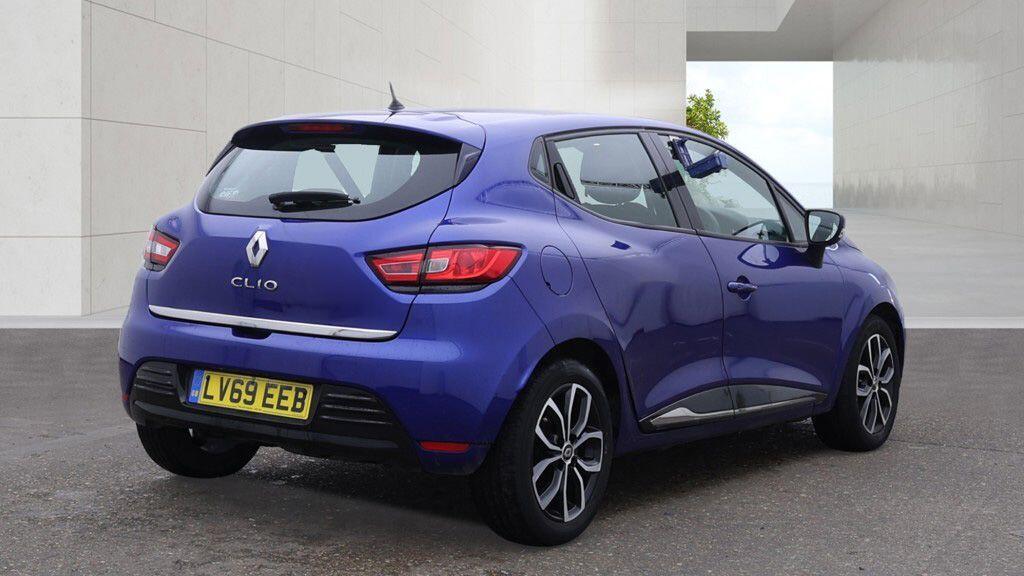 Renault Clio - Image 4