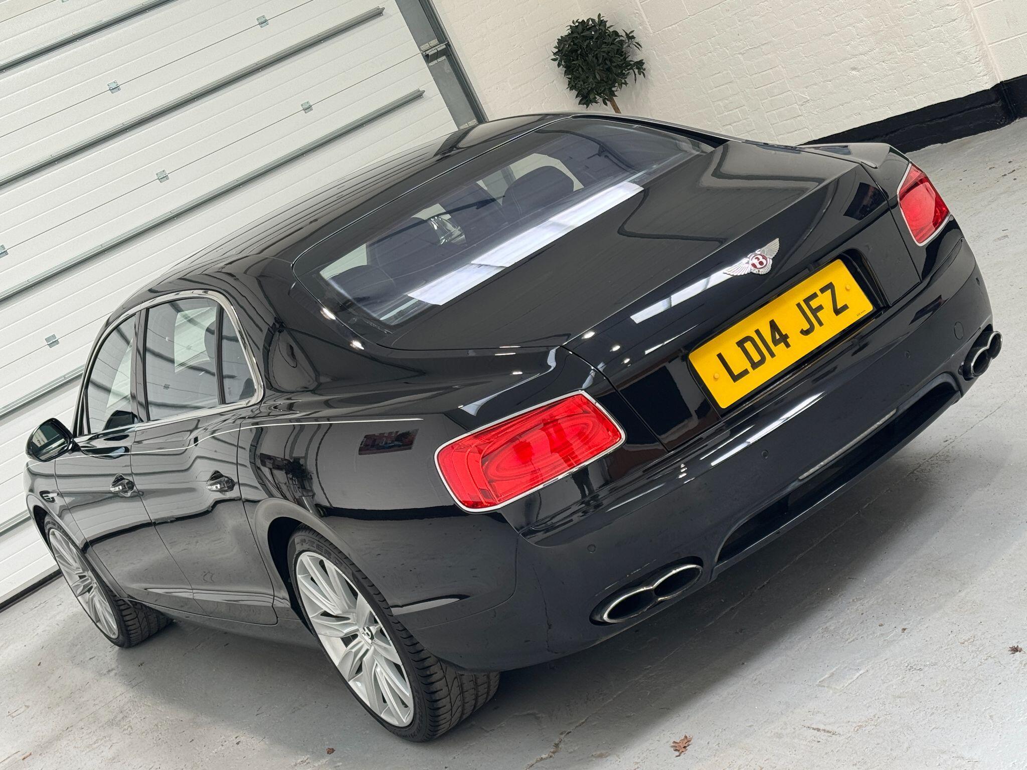 Bentley Flying Spur - Image 34