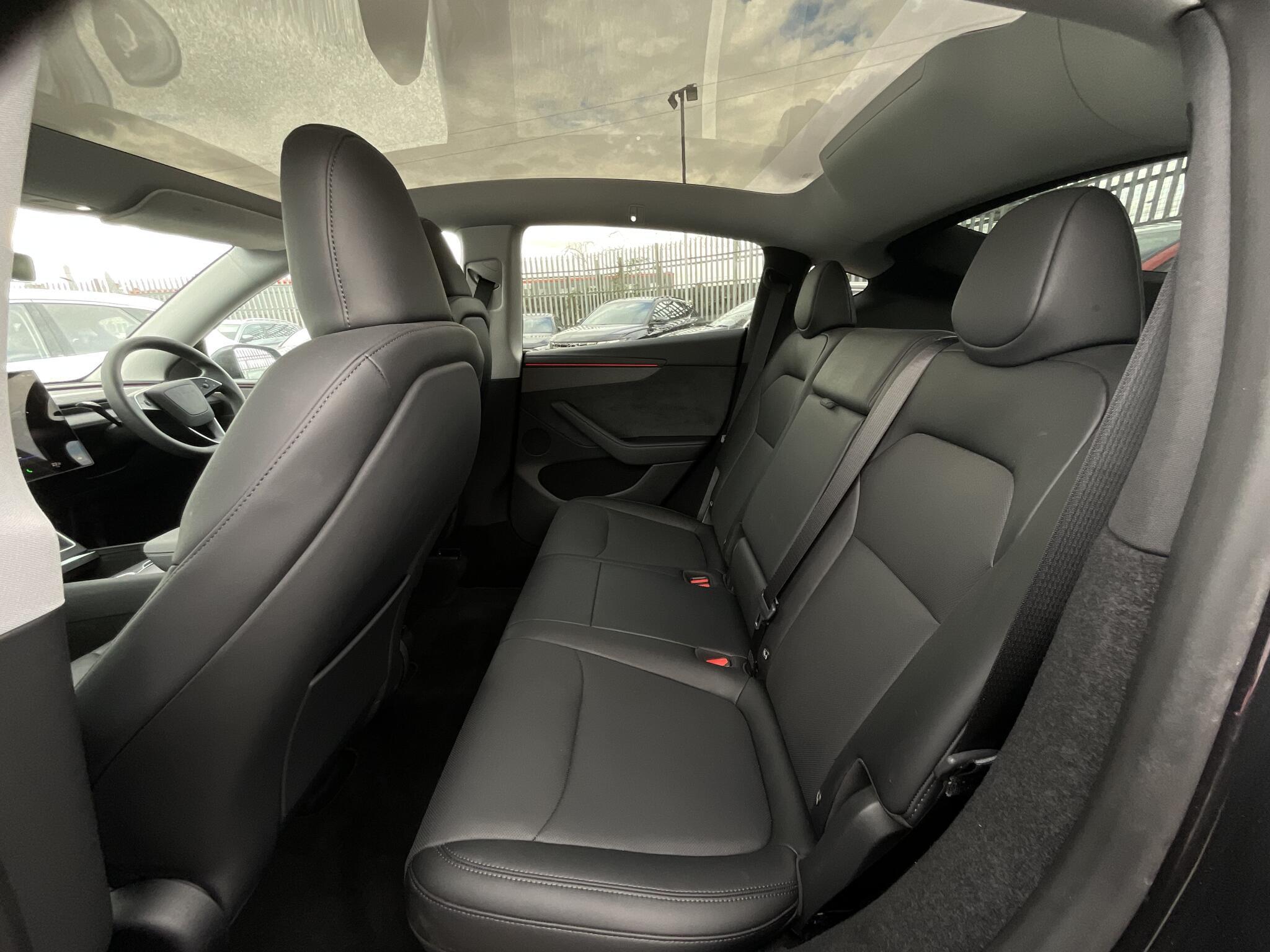 Tesla Model Y - Image 15