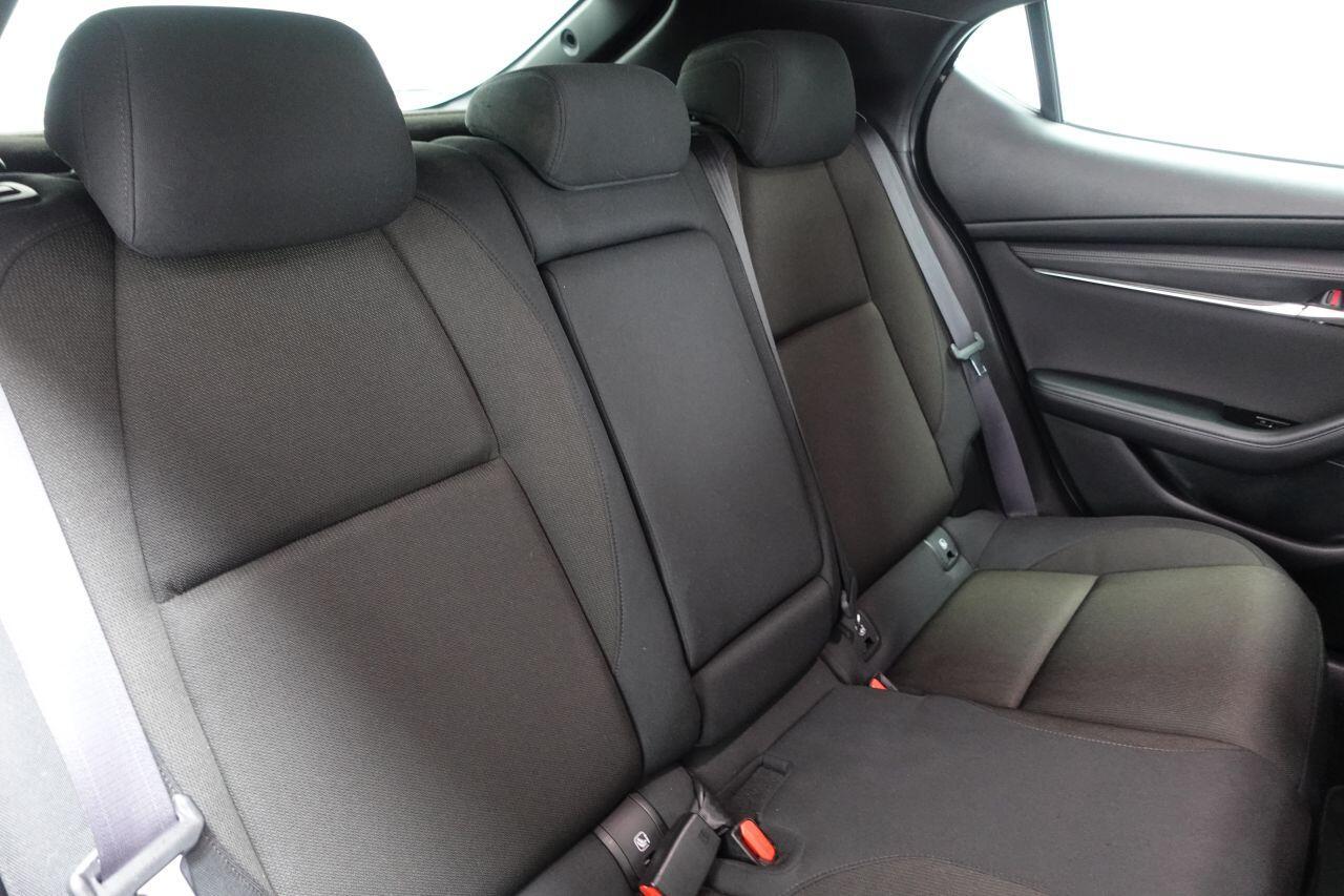 Mazda MAZDA3 - Image 18