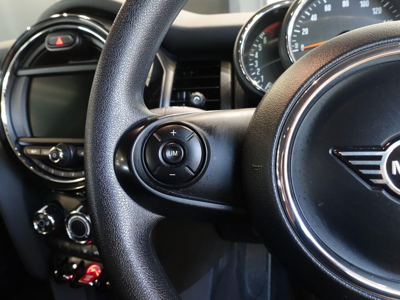 MINI Hatch - Image 19