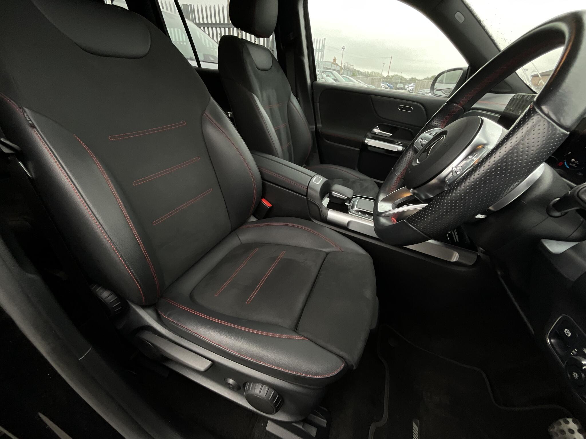 Mercedes Eqb - Image 8