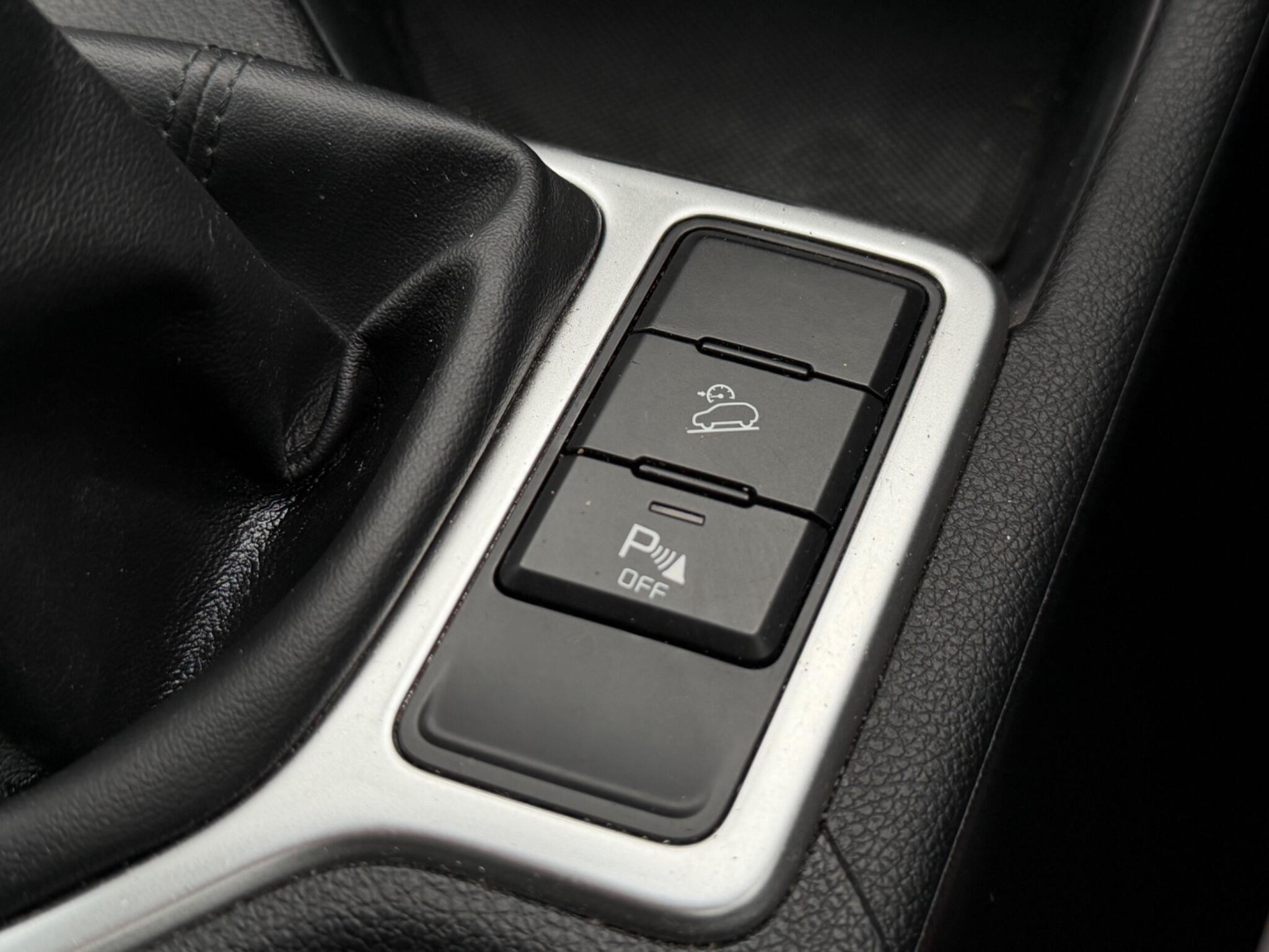 Kia Sportage - Image 28