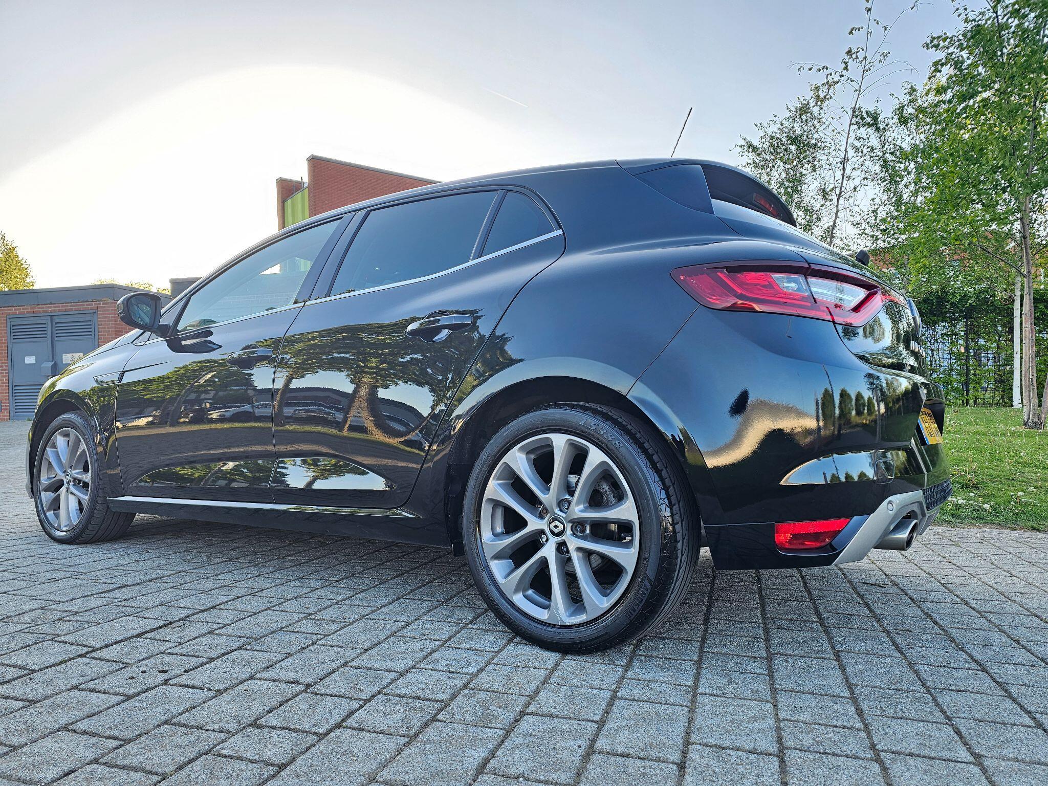 Renault Megane - Image 8