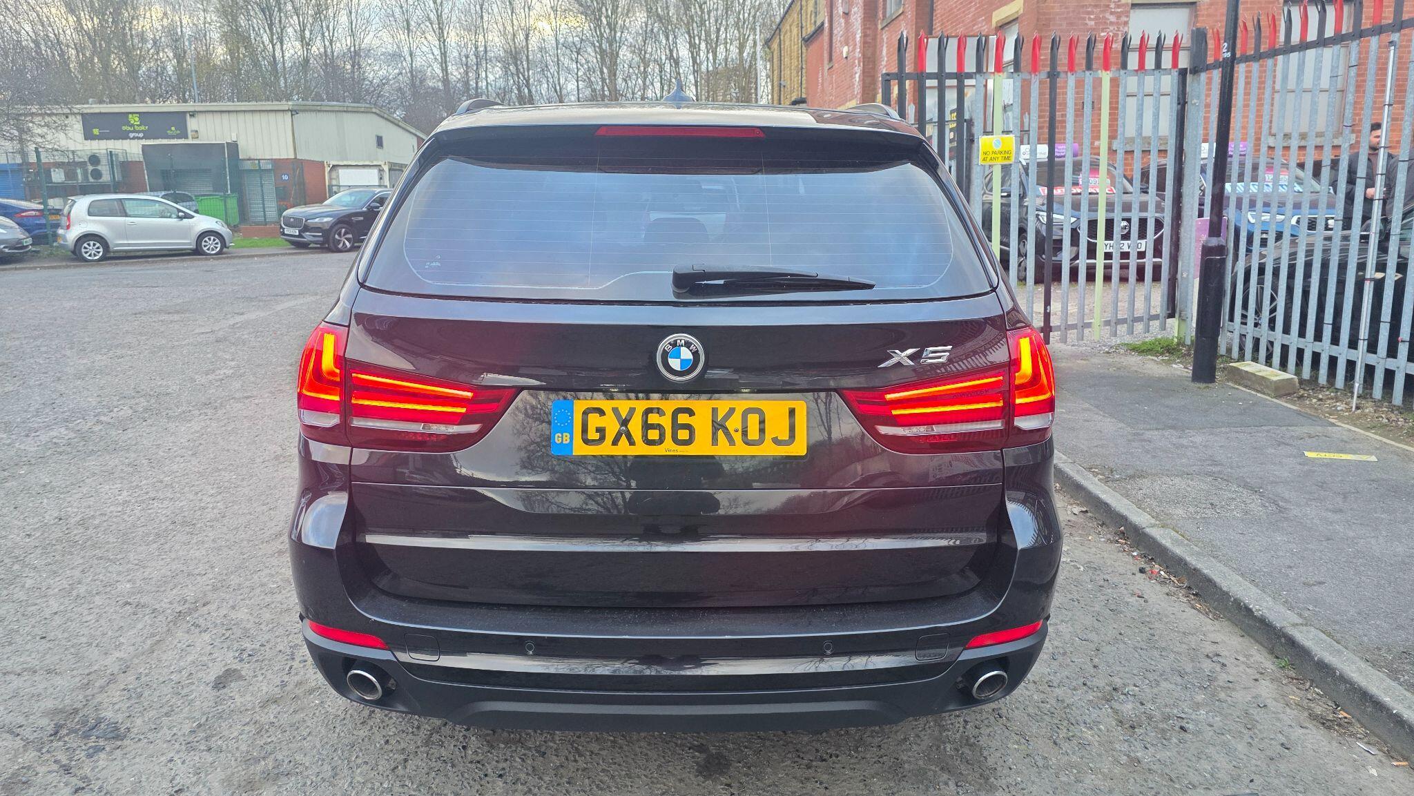 BMW X5 - Image 15