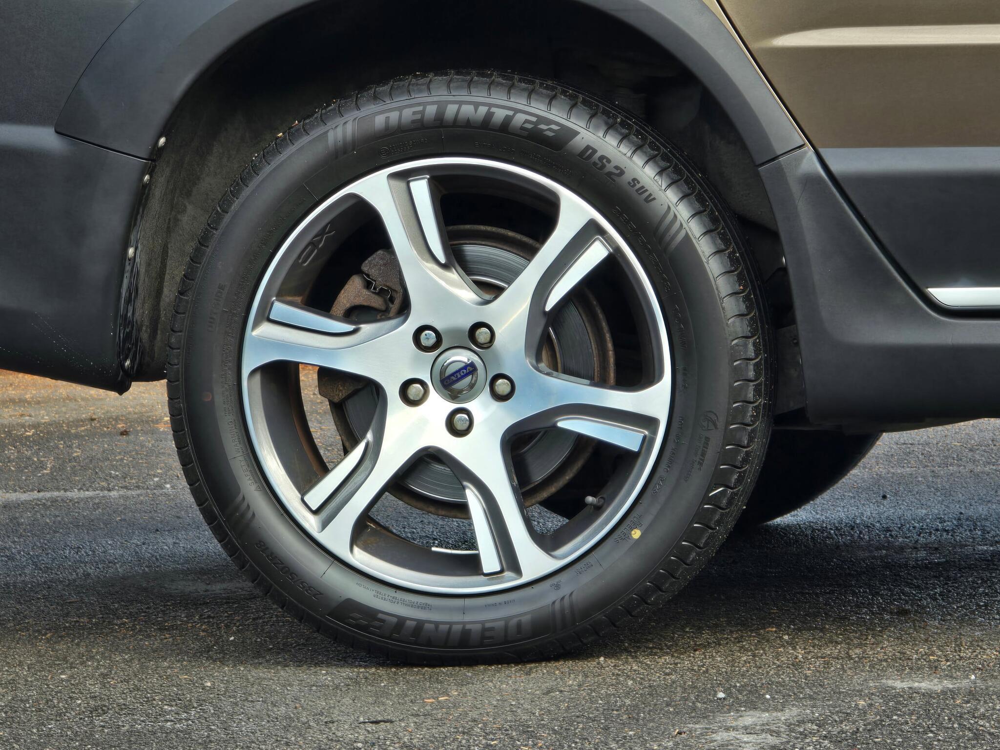 Volvo XC70 - Image 6