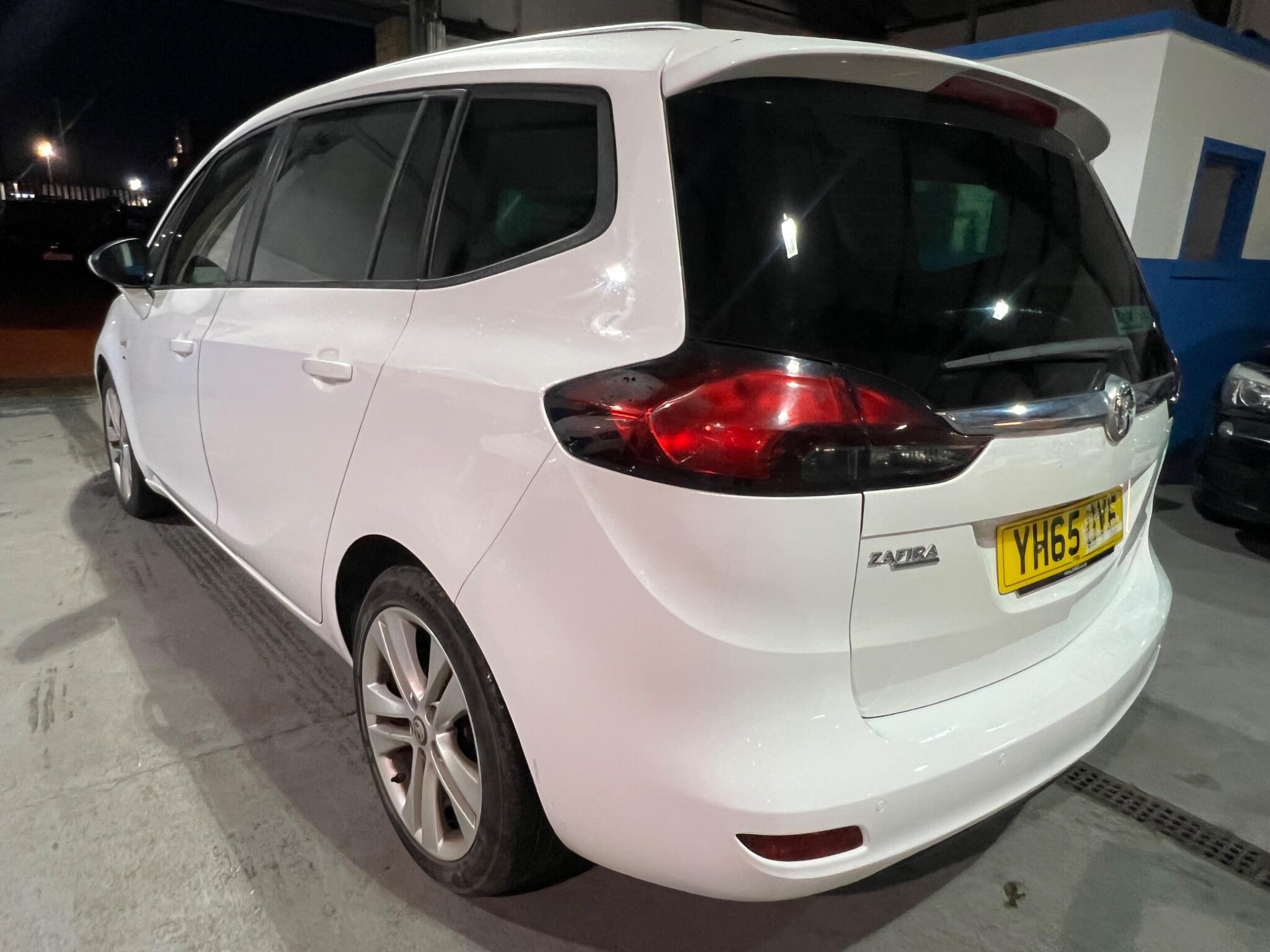 Vauxhall Zafira Tourer - Image 7