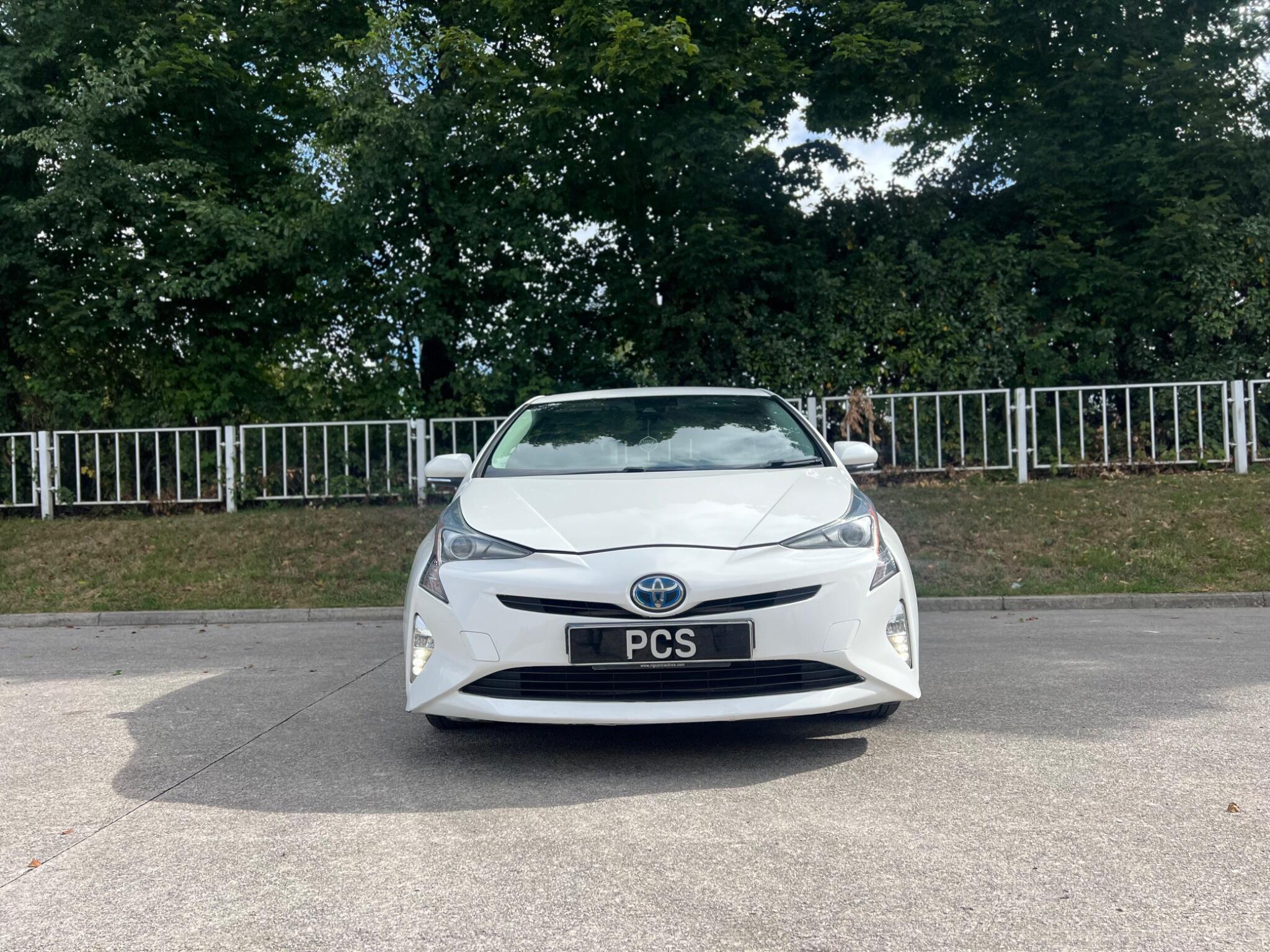 Toyota Prius - Image 2