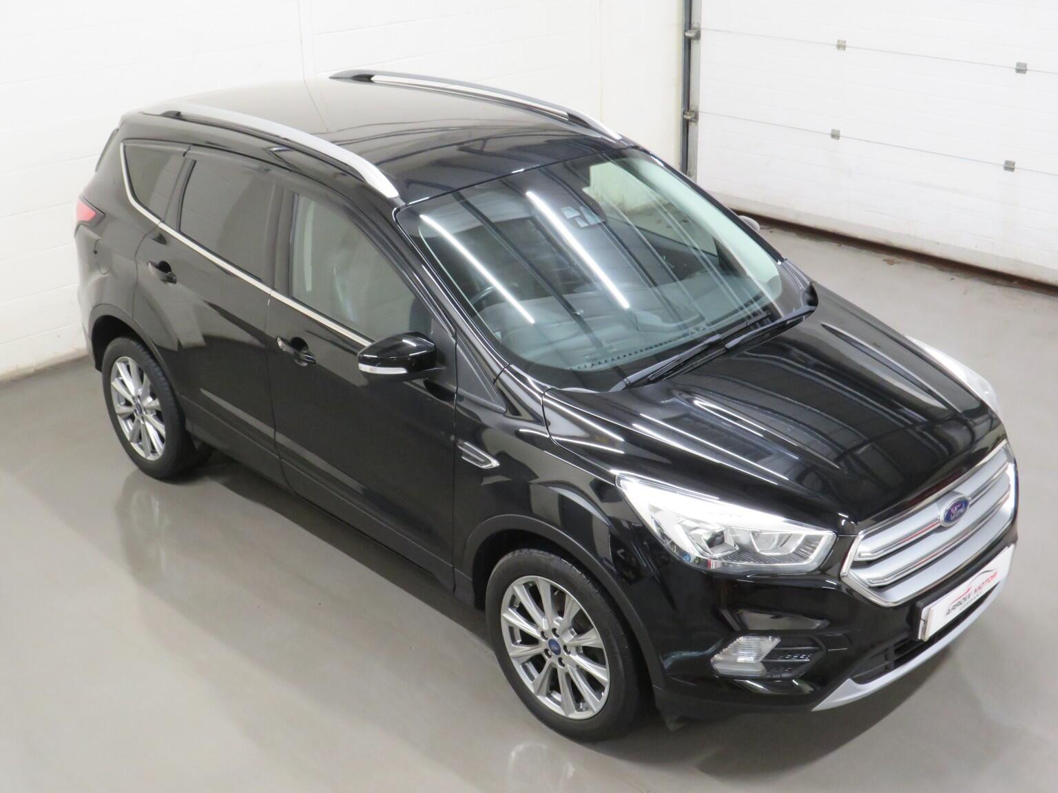 Ford Kuga - Image 11