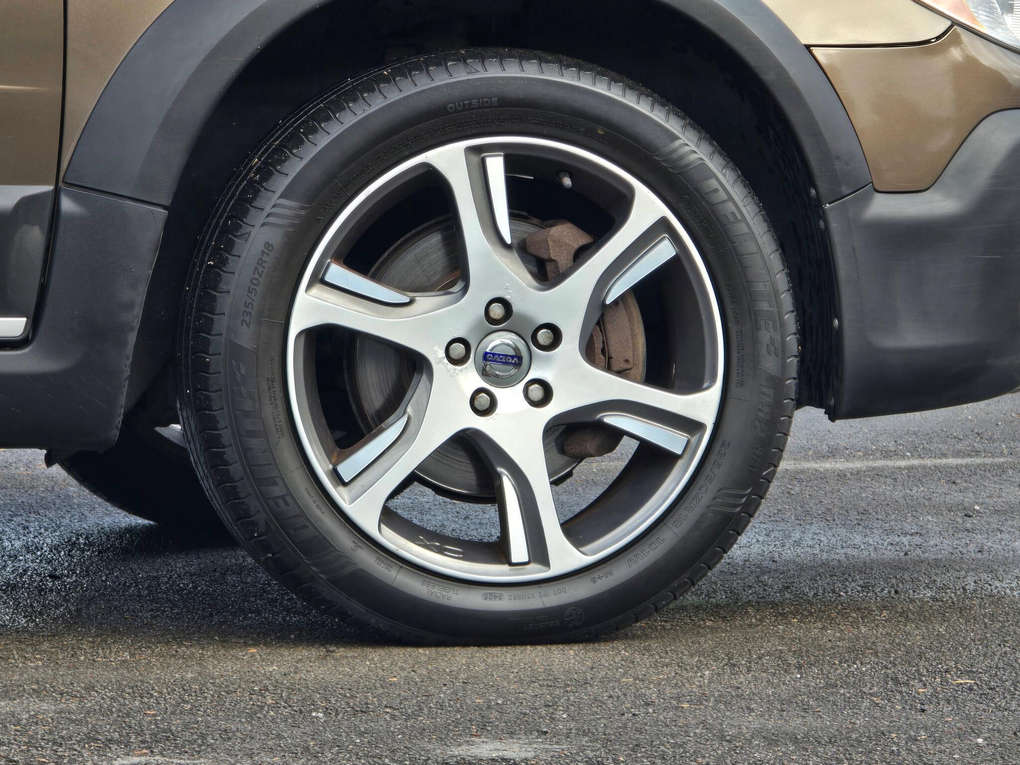 Volvo XC70 - Image 7