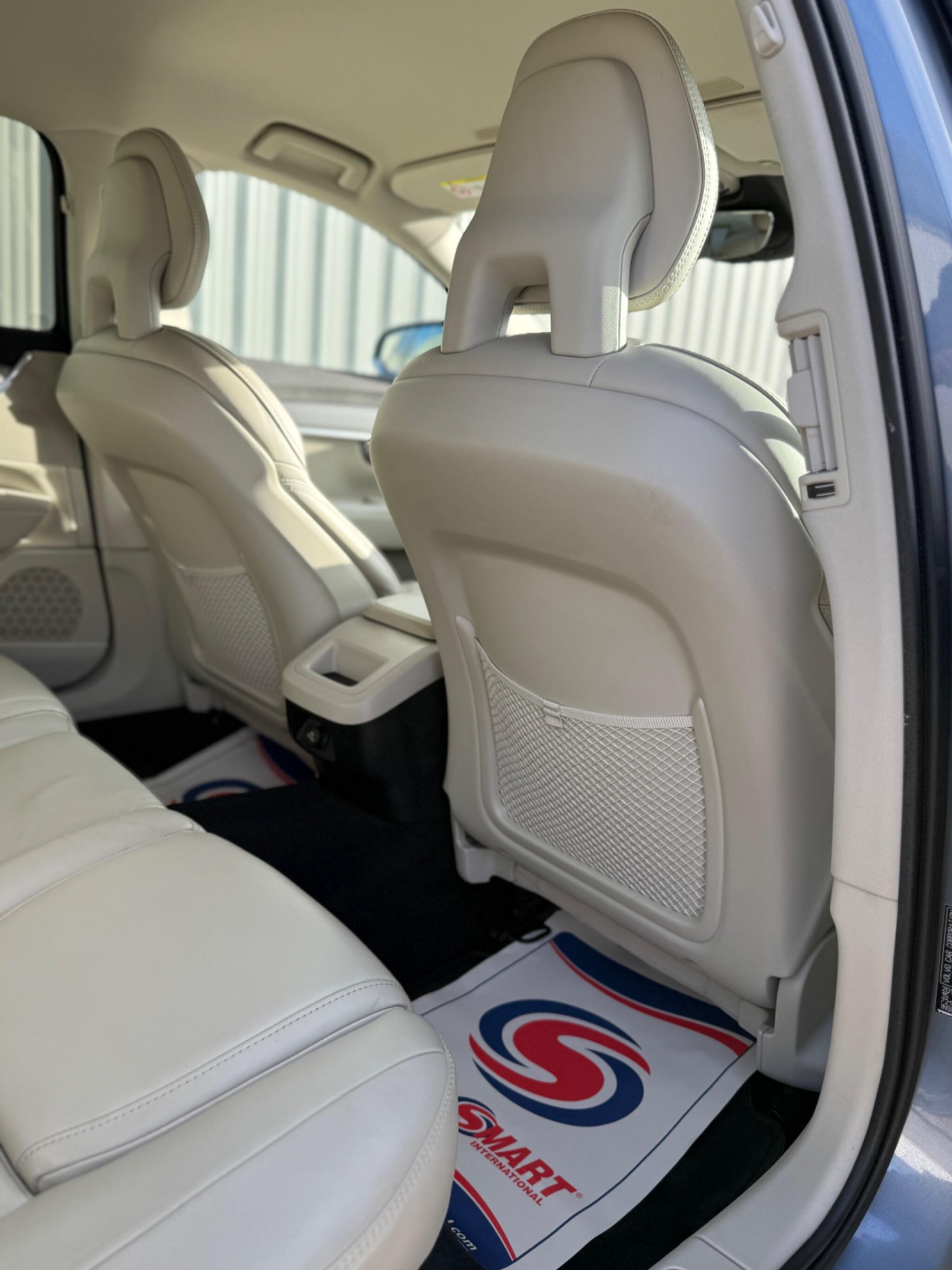 Volvo S90 - Image 33