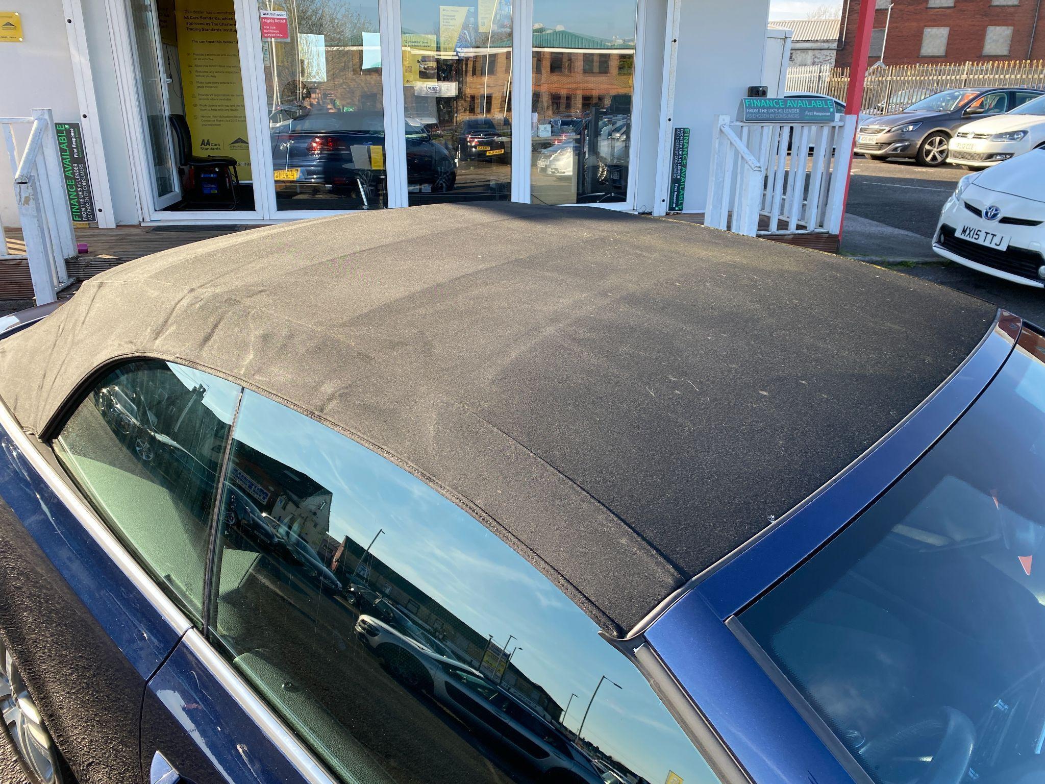 Volkswagen Golf - Image 16