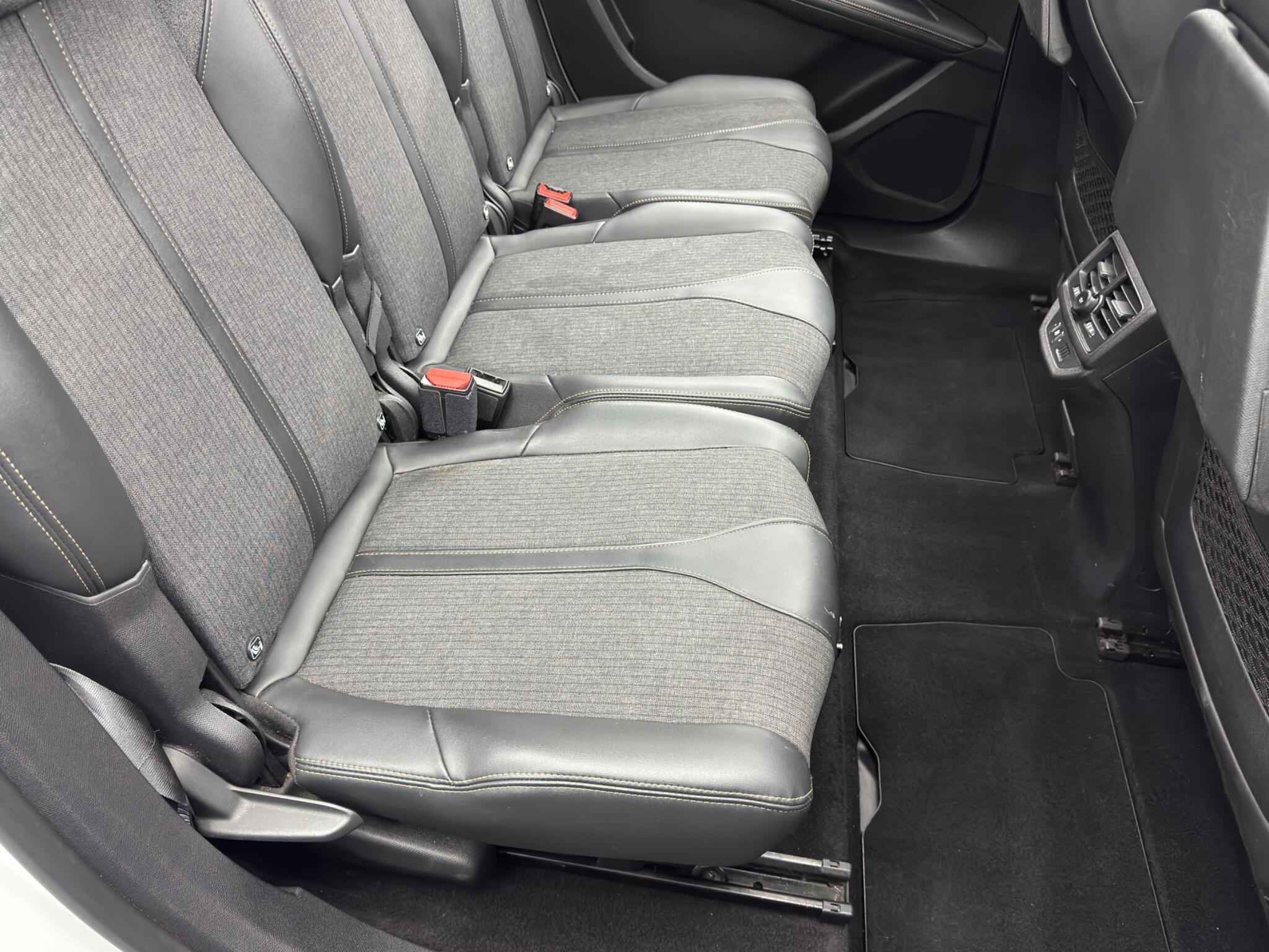 Peugeot 5008 - Image 16