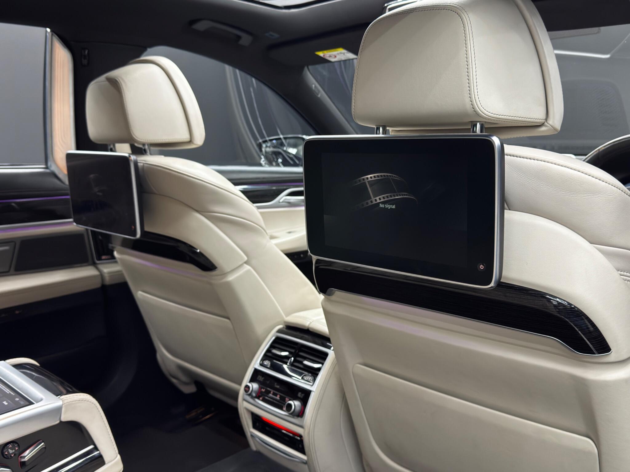 BMW 7 Series - Image 57