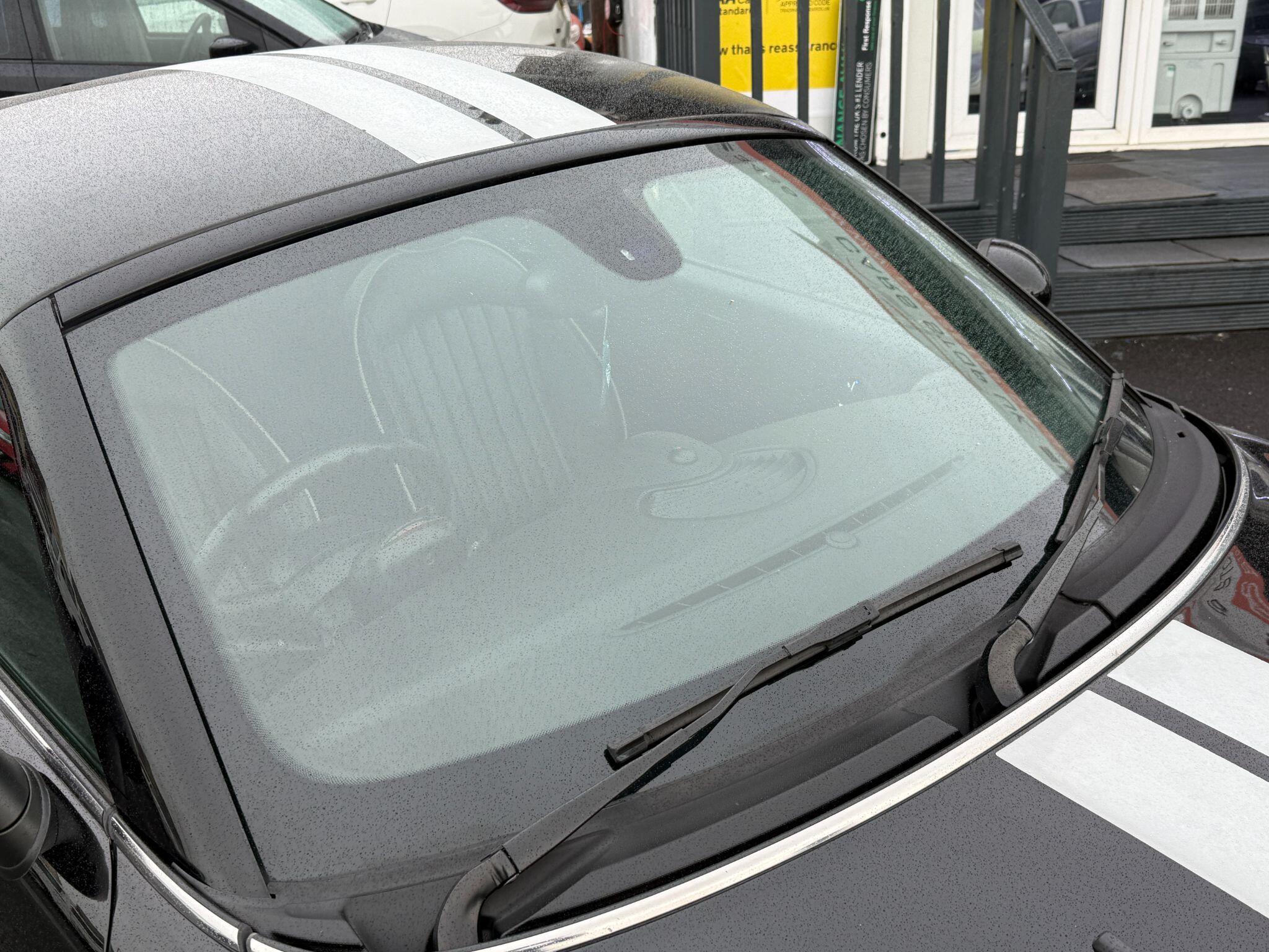 MINI Coupe - Image 10
